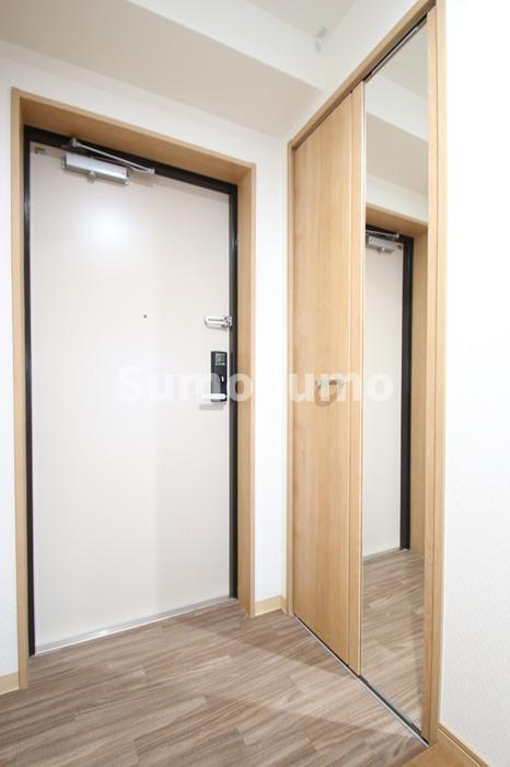 フォレストドルフ天神の玄関