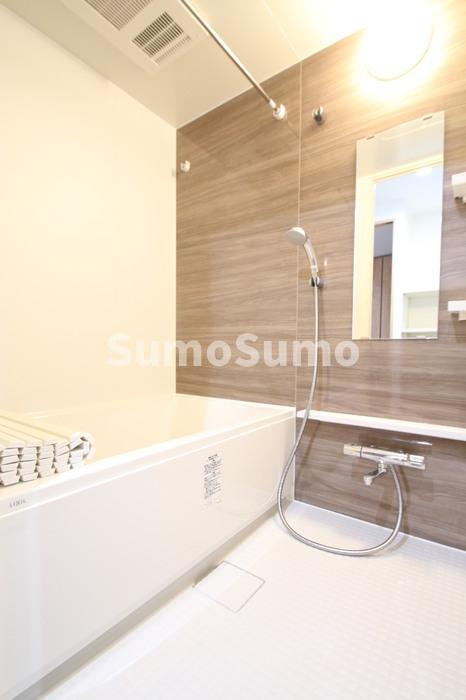 フォレストドルフ天神の浴室