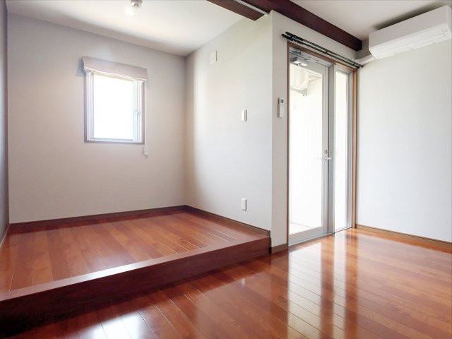 ル・レーヴ福大前Ⅱの居間・リビング