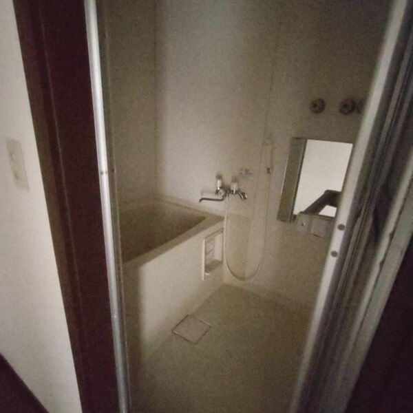 フリーデンDの浴室