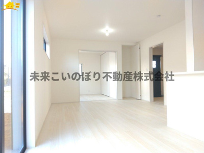 【居間・リビング】 | Livele Fine加須市南大桑5号棟 | 解放感のある広々LDKで大切な家族との時間が過ごせます。