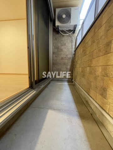 ステーブル小路東のバルコニー