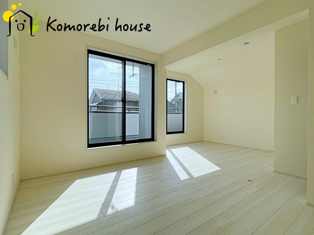 さいたま市西区佐知川　第２　新築一戸建て　リーブルガーデン　04の寝室|26.4.11撮影済み