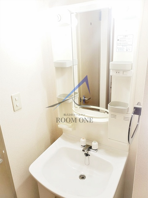 サンライズコートⅡの洗面所|洗面台です。