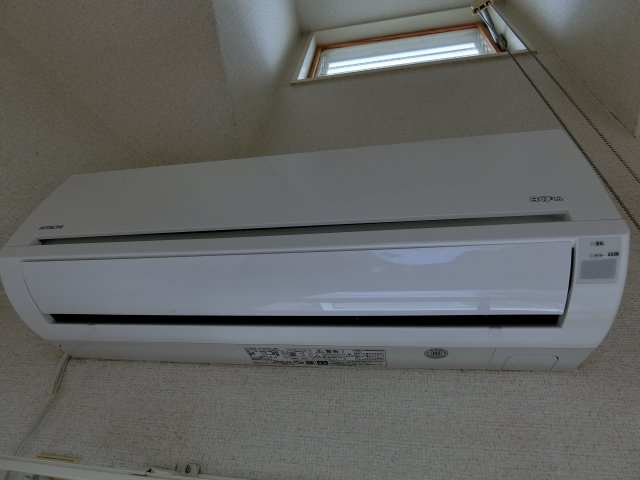 【設備】 | マーブルパレス国立Ⅱ | 快適な生活に欠かせないエアコン。（※参考写真）