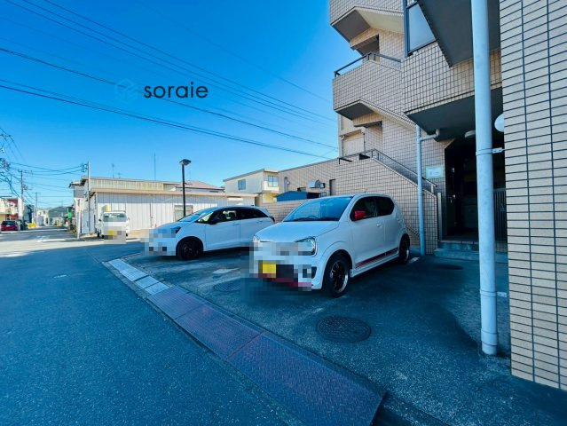 シルフィード東所沢　4階の駐車場|令和7年12月18日撮影。