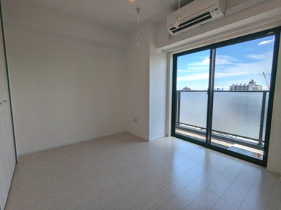 【居間・リビング】 | Log登戸Station／ログ登戸ステーション | 他号室同タイプ