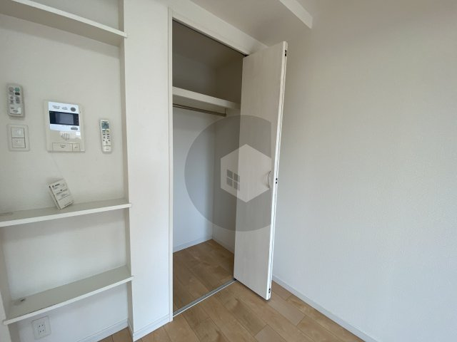 フォレストグレイス高井田1の収納