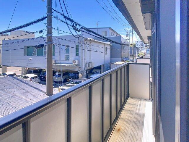 フローラ四月田　Ａ棟のバルコニー|現況が相違する場合は現況を優… 