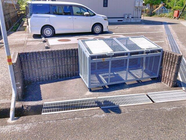 フローラ四月田　Ａ棟のその他|現況が相違する場合は現況を優… 