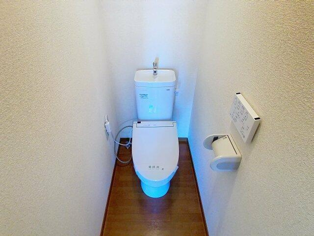 フローラ四月田　Ａ棟のトイレ|現況が相違する場合は現況を優… 