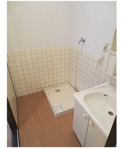 【モン・プラン浜寺】の独立洗面台