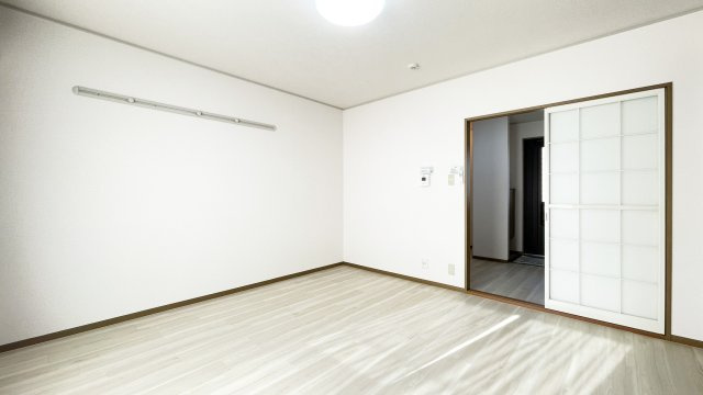 コーポアネシスの居間・リビング