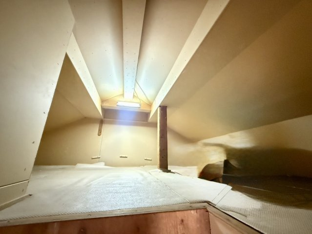 貝塚市津田北町　テラスハウスの収納