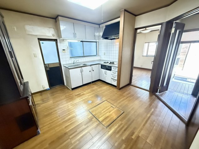 貝塚市津田北町　テラスハウスのキッチン