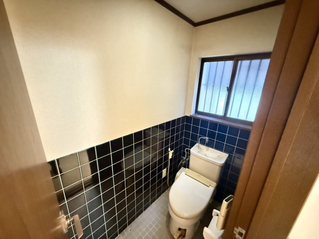 貝塚市津田北町　テラスハウスのトイレ