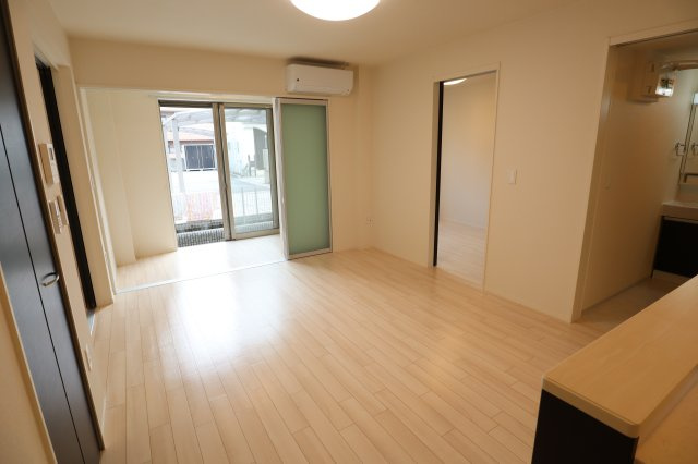 アンソレイエ橿原の居間・リビング