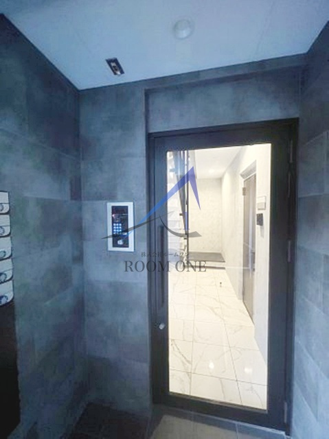 CRYSTAL　STAGEのエントランス|エントランスです。