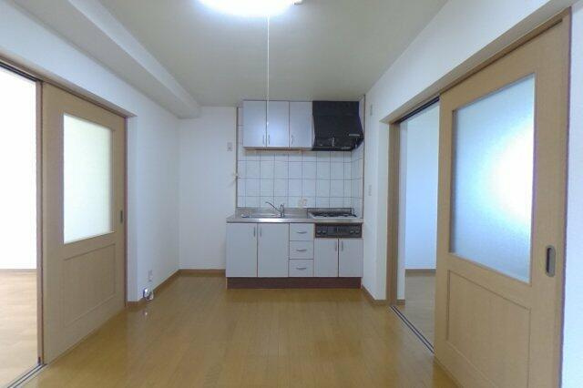 東ノ丸マンションの居間・リビング|2020年4月撮影※現況を優先致… 