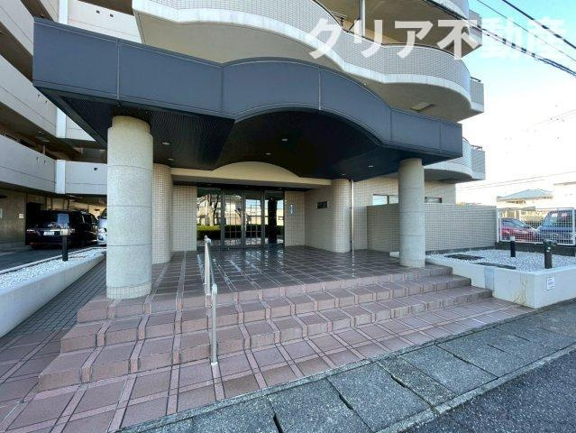 【エントランス】 | ベルヴィル高崎中居町　7階