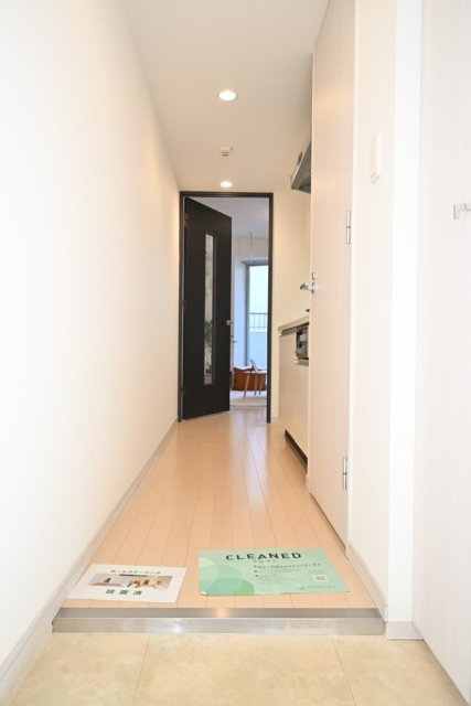 ラ・シード横浜藤が丘の玄関|※家具・小物等はイメージです※