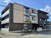 Ａｄｉｍｕ’ｓ　Ａｐｐｅａｒａｎｃｅの画像