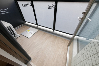 【バルコニー】 | アプリーレ西本町 | お洗濯にも便利なバルコニー付き