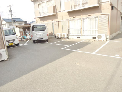 【駐車場】 | マリヤハイツ　A