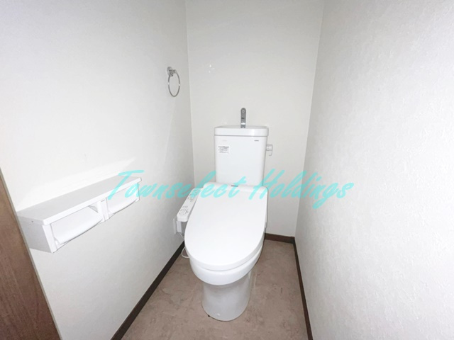 アマーレヴィスタのトイレ|温水洗浄便座付き