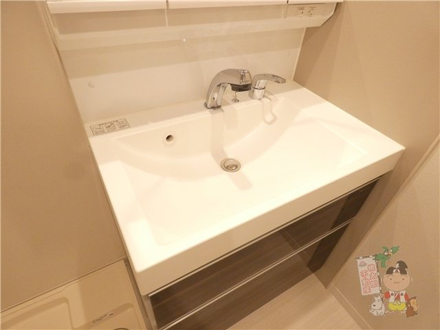 ウッドコート御南の洗面所