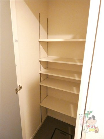 ウッドコート御南の収納
