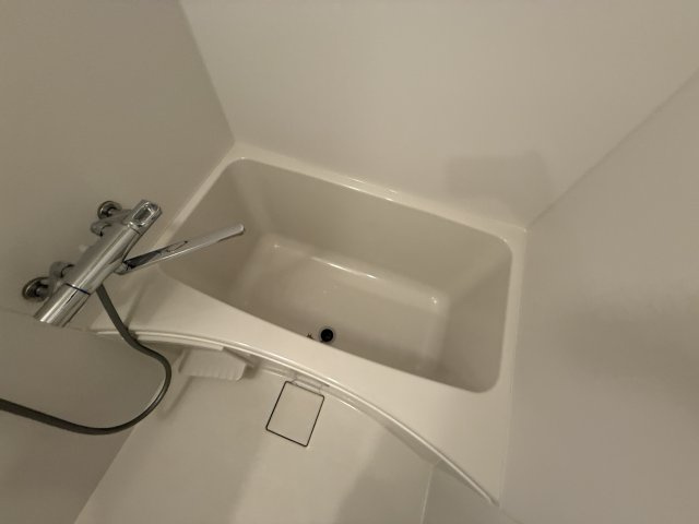 池田市新町の賃貸マンションの浴室