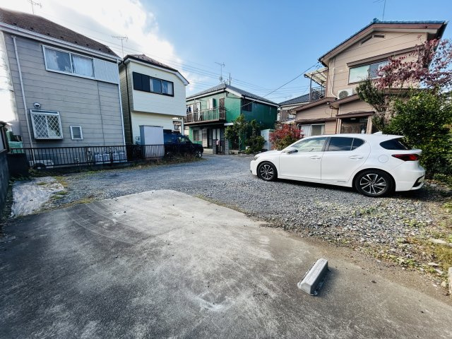 あきる野市草花売地　駐車場、資材置場に最適！の外観