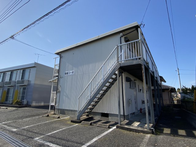 露崎コーポの外観