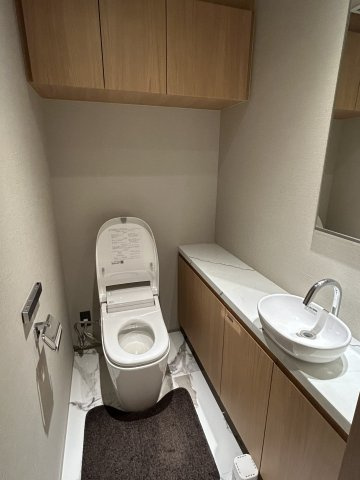 グランスイート麻布台ヒルトップタワーのトイレ