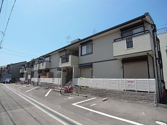 神戸市長田区二葉町８丁目のハイツの外観|敷地内駐車場完備の人気物件