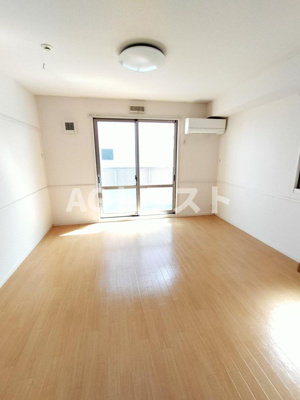 【居間・リビング】 | リベライズム