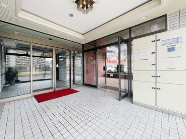 【エントランス】 | ライオンズマンション春日