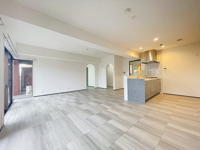 【居間・リビング】 | ライオンズマンション春日