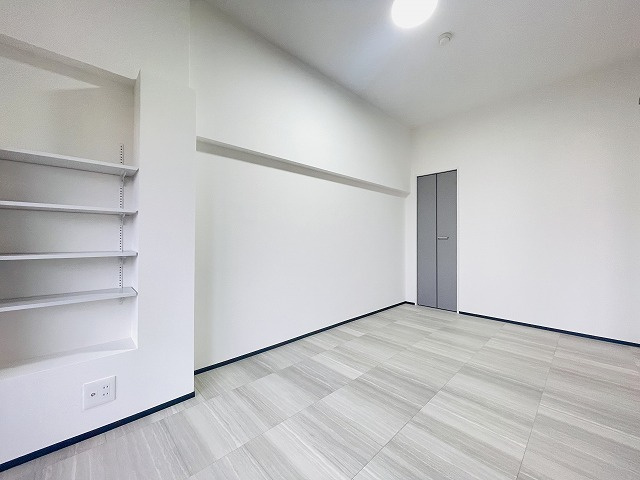 【洋室】 | ライオンズマンション春日