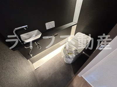 プレミアム長瀬のトイレ|落ち着いたトイレです