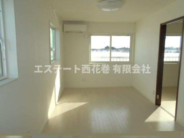 サンモールの居間・リビング