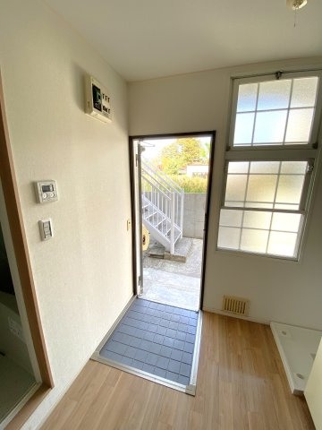 茂原市茂原のアパートの玄関