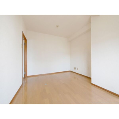 【洋室】 | ル・メゾン小木曽