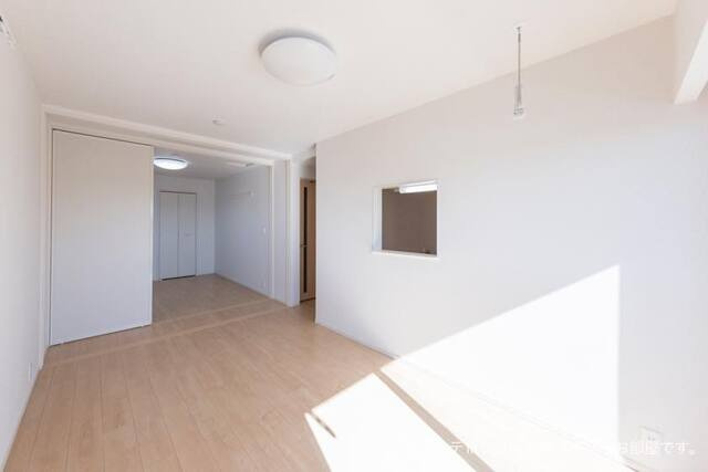 【居間・リビング】 | モア