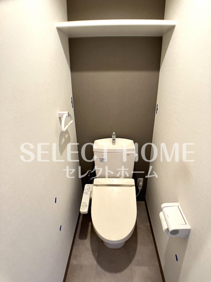 【トイレ】 | グランスイートアイ | 落ち着いた色調のトイレです