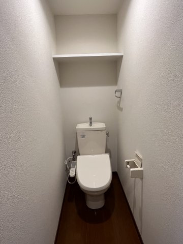 COLLINEのトイレ|※実際と異なる場合は現況を優先します。
