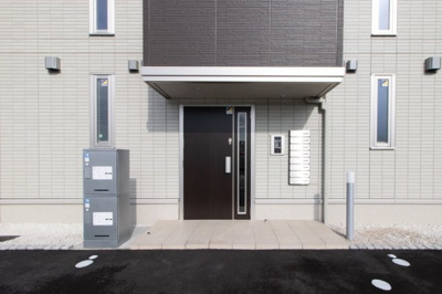 【エントランス】 | D-roomグランデ