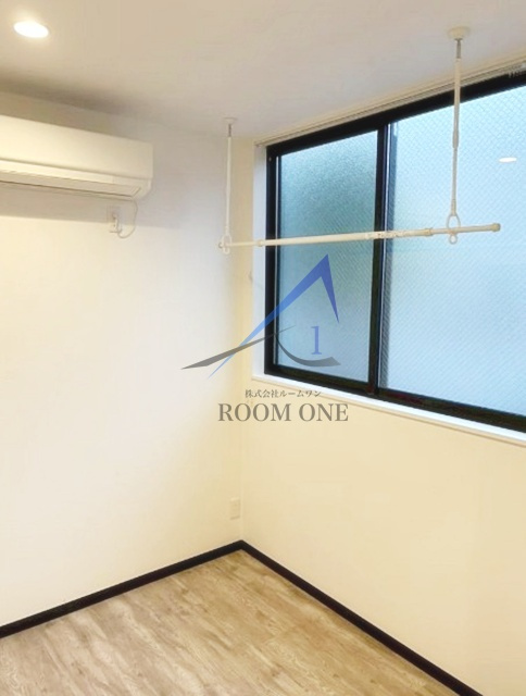 ｕｒｂａｎ　ｔｅｒｒａｃｅ池袋の居間・リビング|洋室のお部屋です。