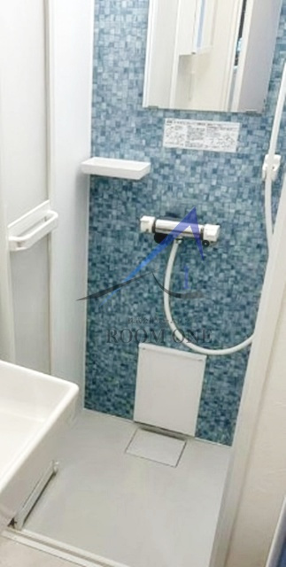 ｕｒｂａｎ　ｔｅｒｒａｃｅ池袋の浴室|シャワールームです。